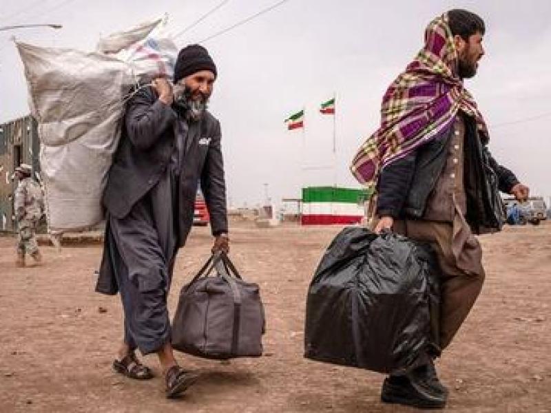 شدت گرفتن اخراج مهاجران افغان از ایران
